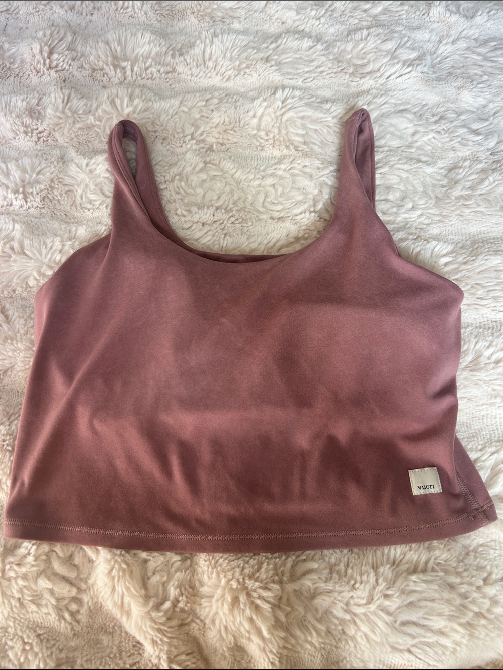 Vuori Scoop Neck Crop Tank - Rust Brown
